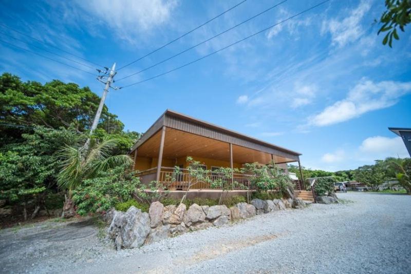 Tabinoteitaku Karstvilla 모토부 외부 사진