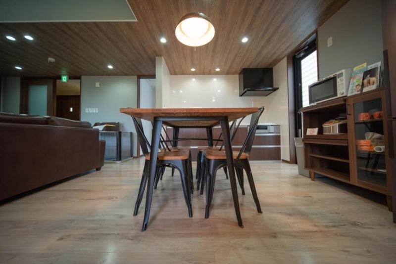 Tabinoteitaku Karstvilla 모토부 외부 사진